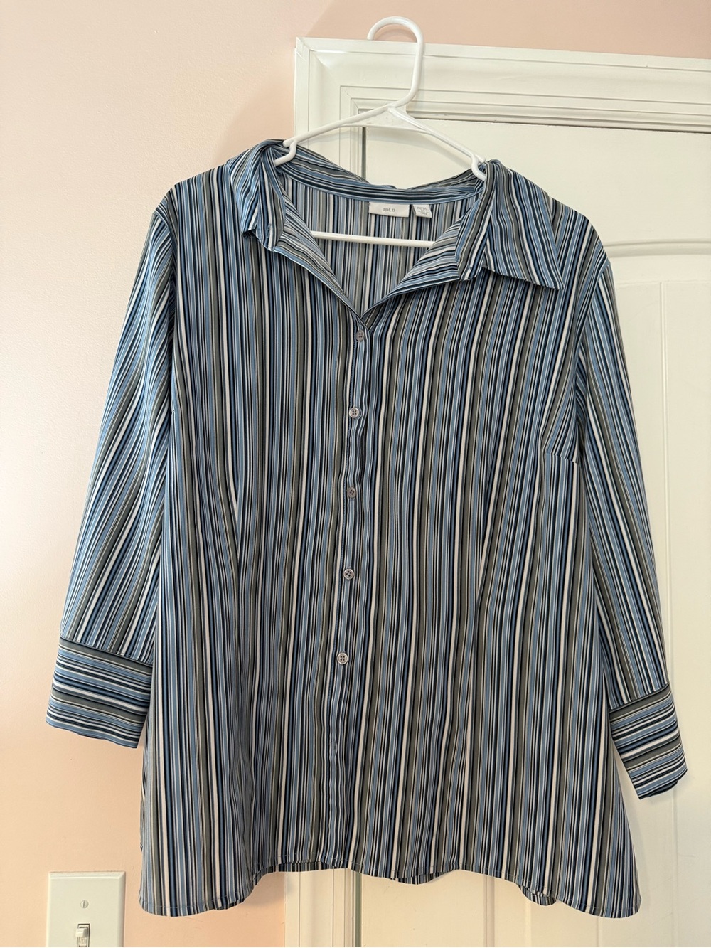 Apt. 9 Blue and White Vertical Stripe Button-Down Shirt
